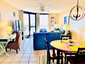 Taulutelevisio, kirjoja