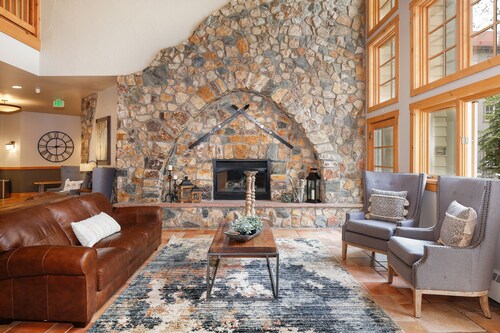River Run Condo w/ Slope Views from Balcony, Walk To Gondola/Shops/Dining!
