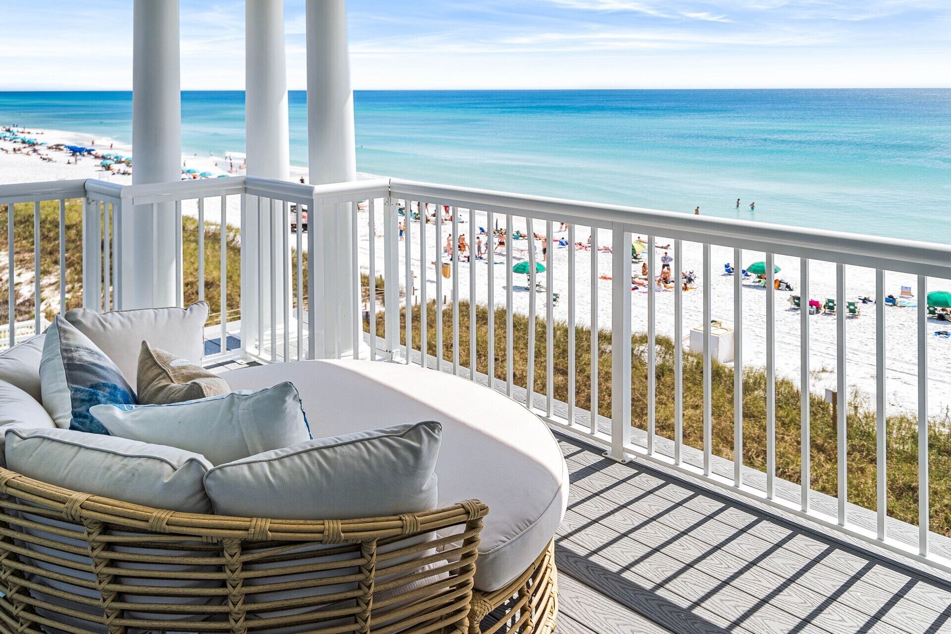 المنطقة المحيطة بالمنشأة