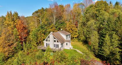 Four Seasons Chalet: 5 br, fireplace, game room, a/c!