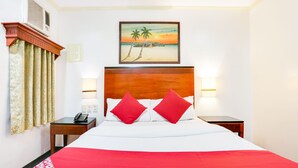 Deluxe Double Room - Royale Parc Inn & Suites (Quezon City)