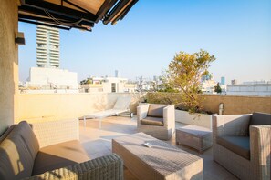 Panoramic Penthouse, 4 Bedrooms | Terrace/patio - Chic Duplex Penthouse by FeelHome (Tel Aviv)