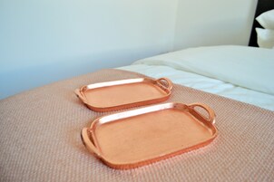 Standard Suite | Desk, blackout drapes, soundproofing, iron/ironing board