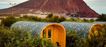 Eco-wooden Houses Camping Montaña Roja
