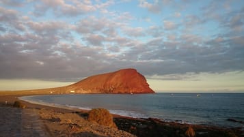 Di pantai