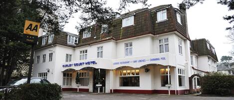 Facciata della struttura