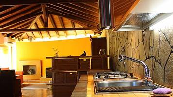 Basic Apartment, Pool View | Private kitchen