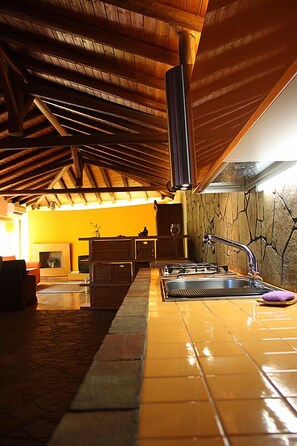 Appartement, vue piscine | Cuisine privée