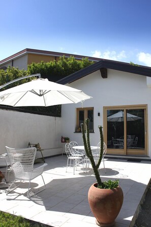 Basic-Apartment, Gartenblick | Terrasse/Patio