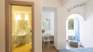 Classic Double Room | Premium bedding, minibar, in-room safe, desk - Hotel Costa Citara (Forio)