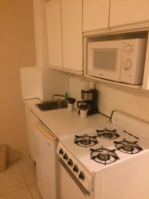 Economy House | Private kitchen
