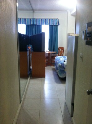House | Free wired Internet - Hollywood Beach Resort-cute Petite Studio (Hollywood)