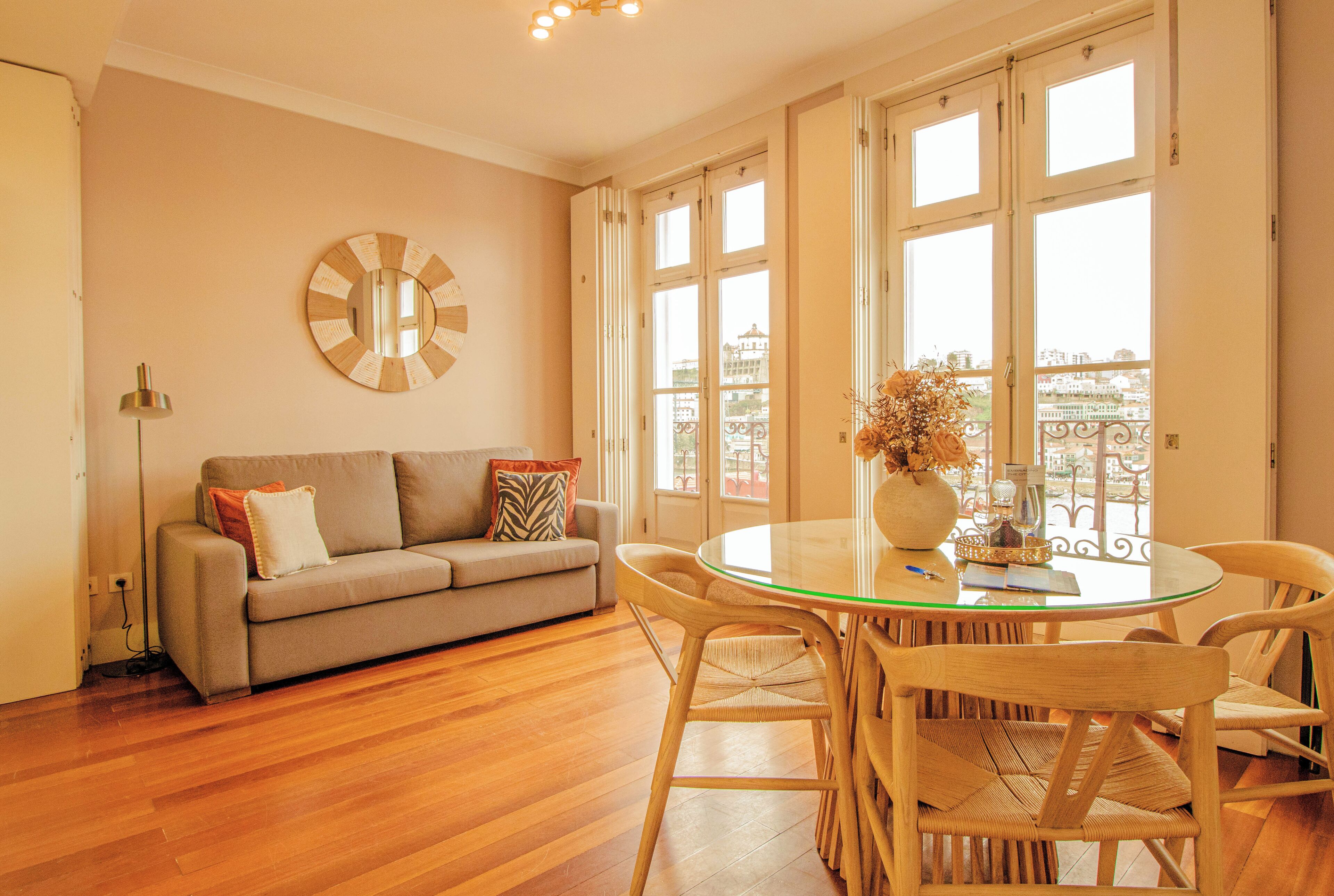 Loft, River View (Rua Infante Dom Henrique, 87) | Living area