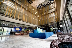 บริเวณนั่งเล่นที่ล็อบบี้