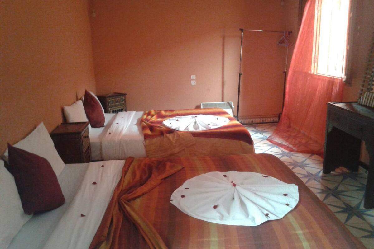 8 bedrooms, iron/ironing board, free WiFi, bed sheets