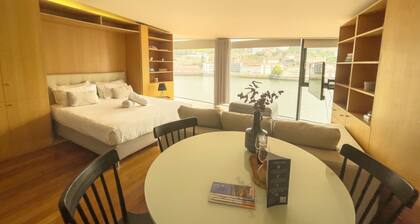 LUXURY VIEWS by YoursPorto