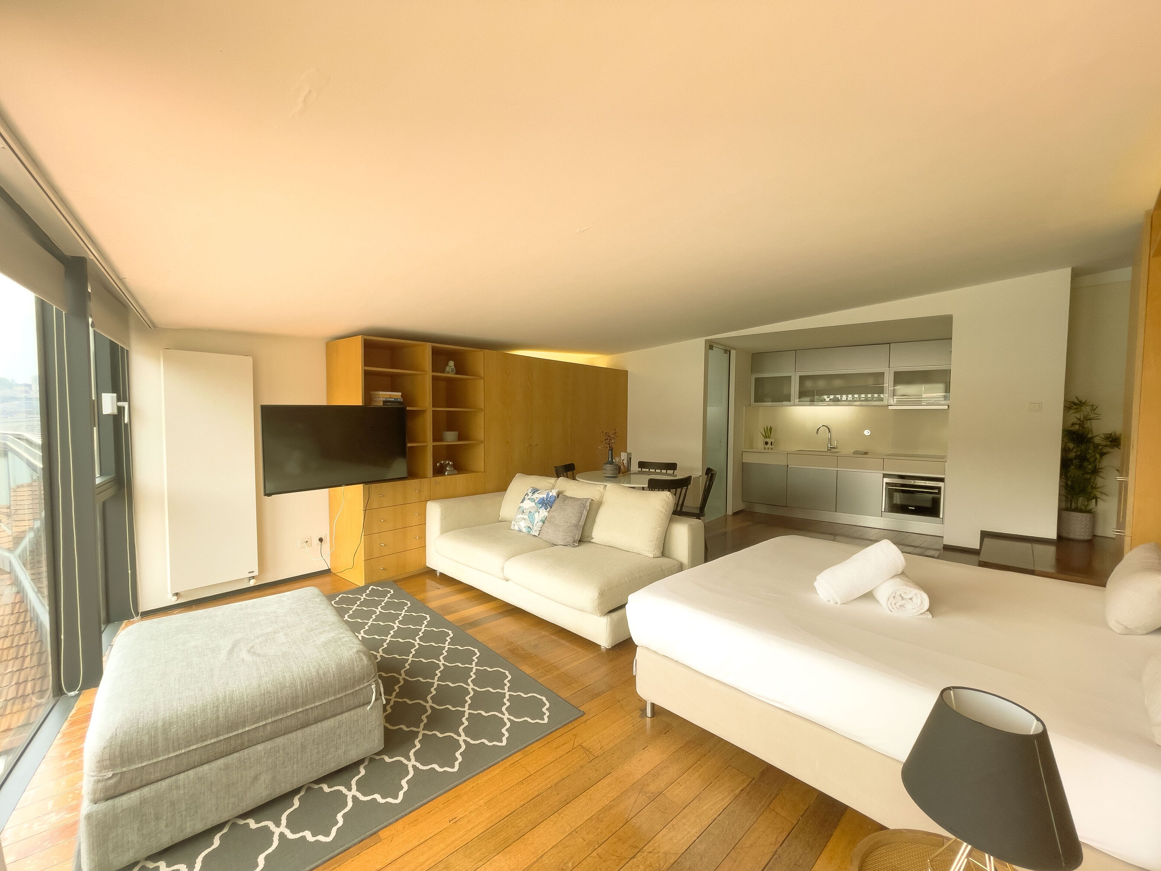 Estúdio premium, vista para o rio | Cortinas blackout, quartos à prova de som, ferros/tábuas de passar roupa