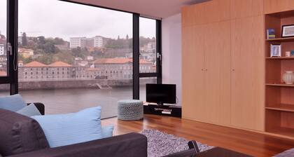 LUXURY VIEWS by YoursPorto