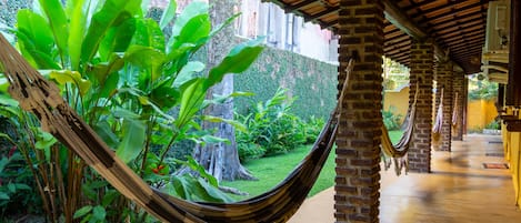 Minibar, fer et planche à repasser, Wi-Fi gratuit