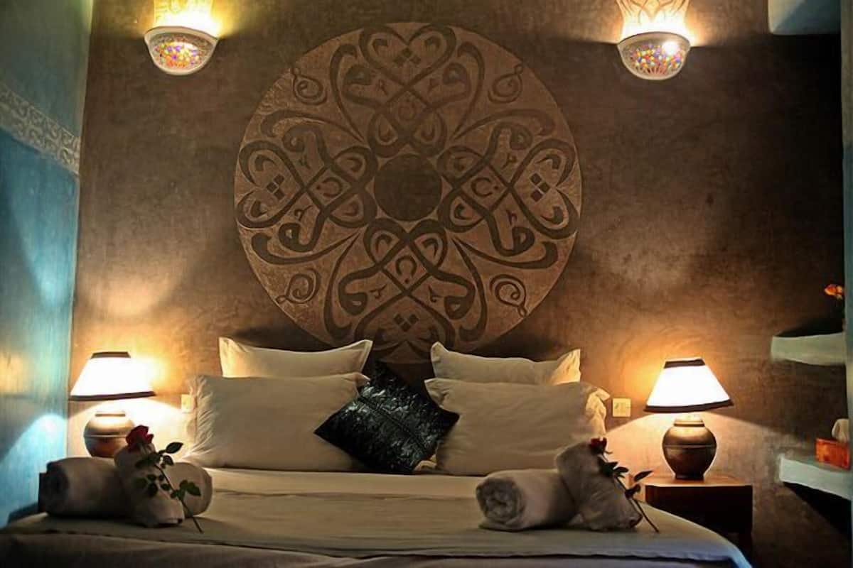 Junior Suite | Soundproofing, iron/ironing board, free cribs/infant beds, free WiFi