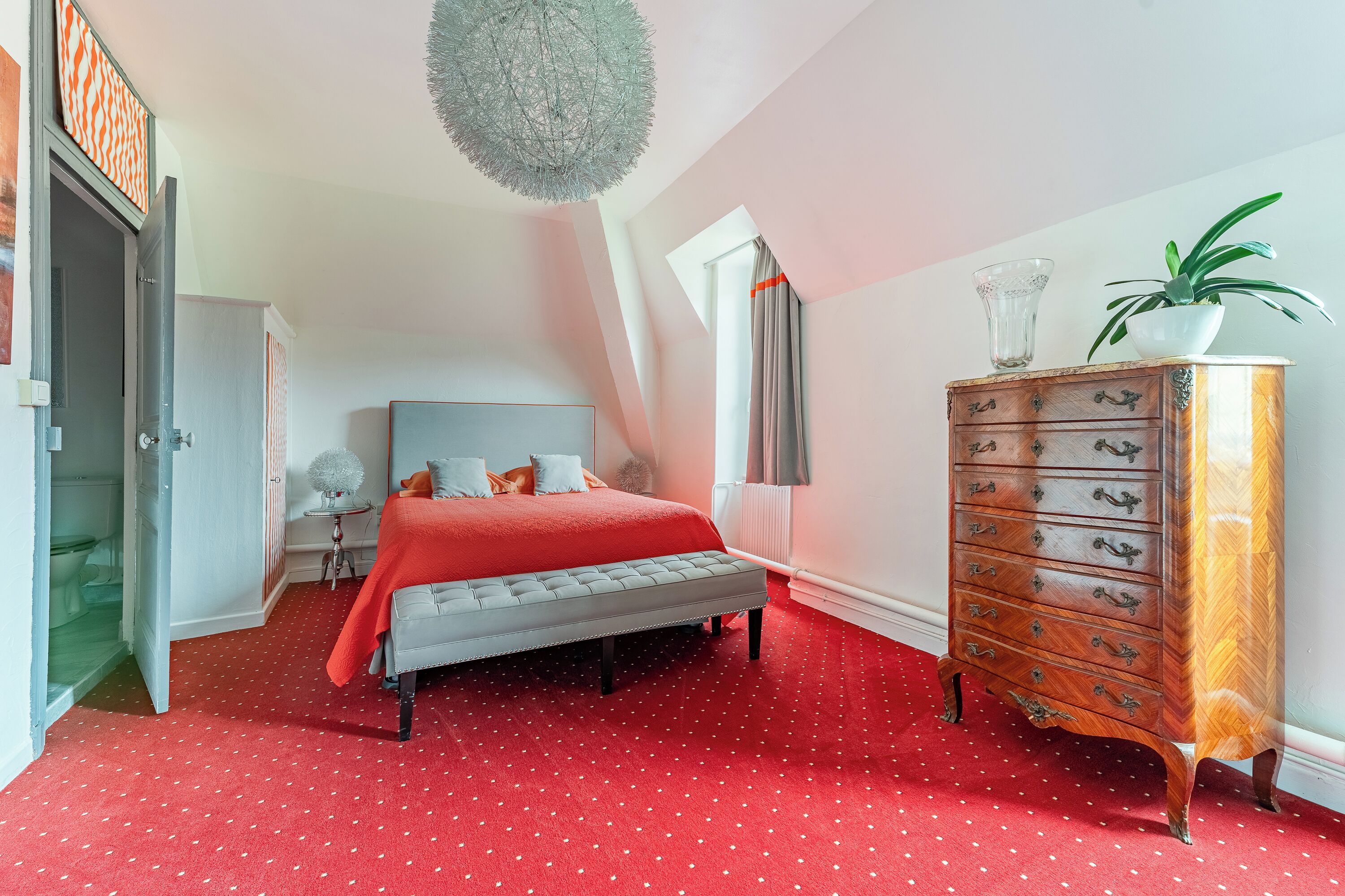 Luxury Suite, River View | Egyptian cotton sheets, premium bedding, Select Comfort beds