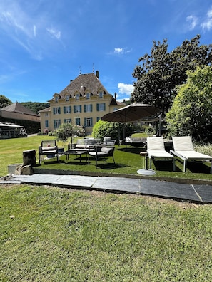 Terrace/patio - Relais du Destin (Vertrieu)
