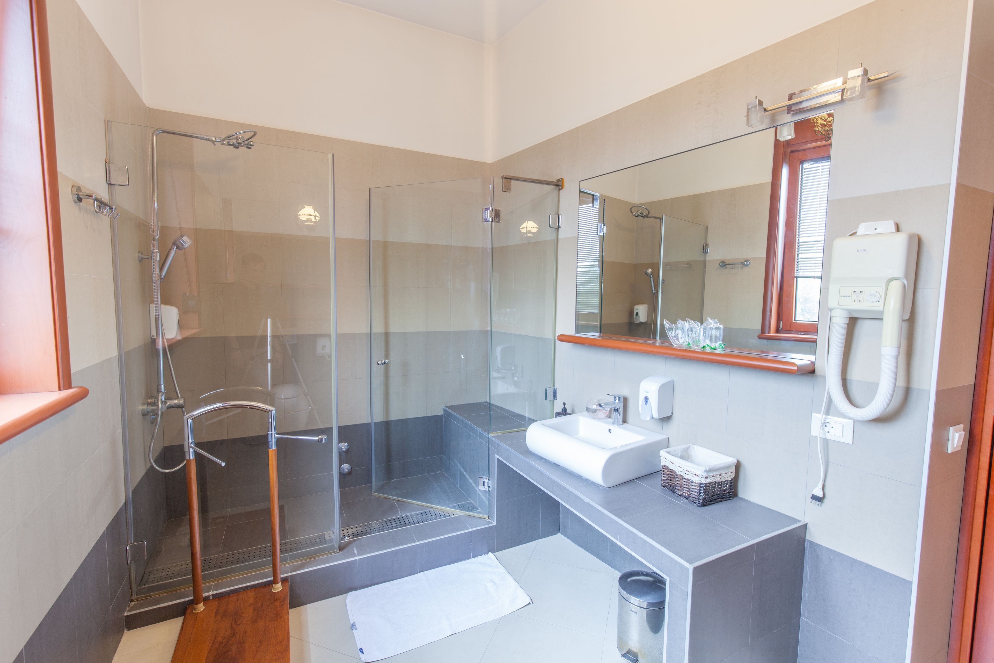 Photo - The Belgrade Hills Rooms and Suites