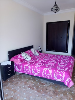 1 bedroom, blackout curtains, bed sheets - Résidence Mirams 2 (Marrakech)