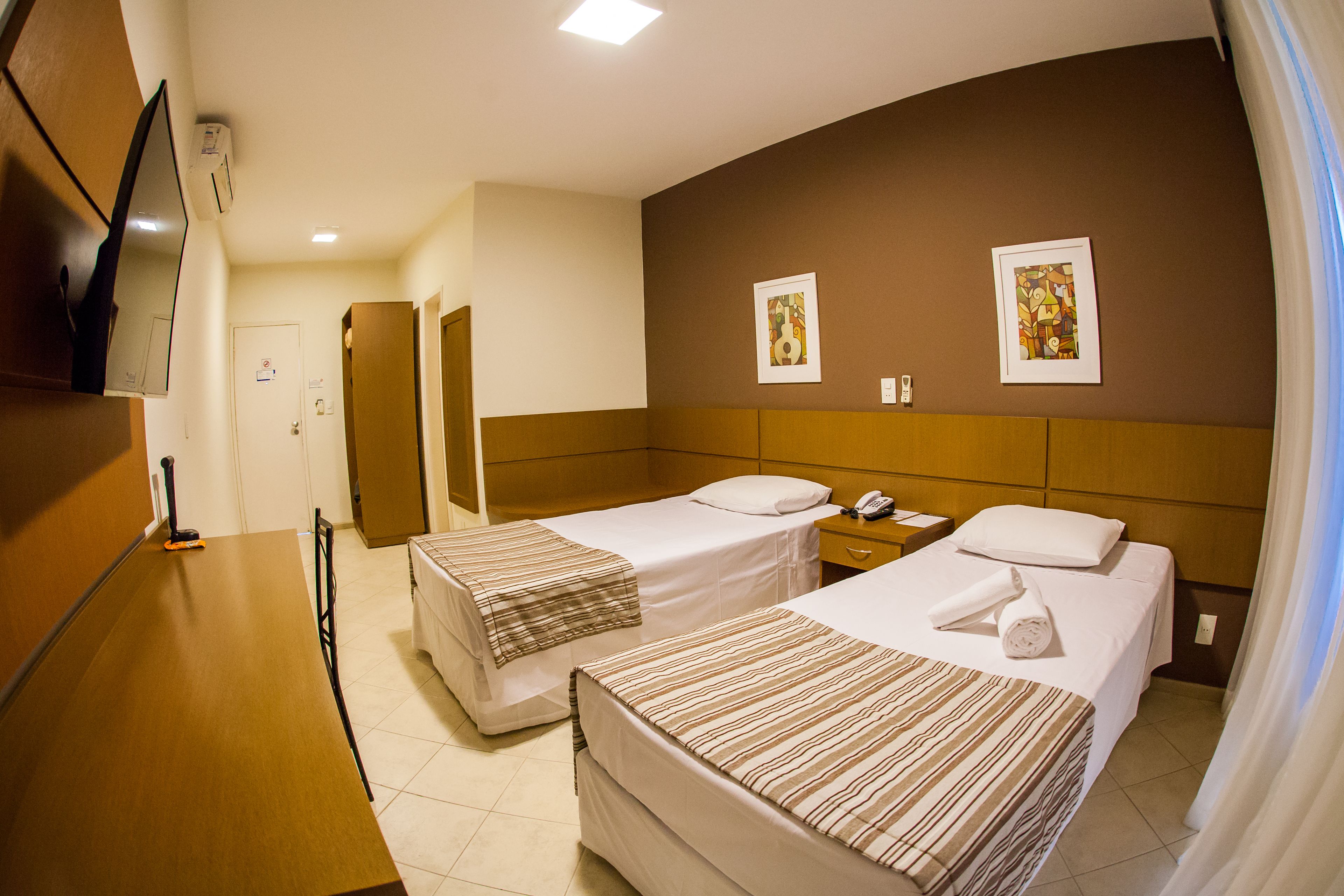 deluxe twin room, 1 bedroom | 1 bedroom, minibar, desk, blackout curtains