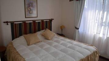 Familienapartment, 3 Schlafzimmer | Minibar, Bügeleisen/Bügelbrett, kostenloses WLAN