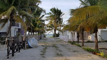 Quang cảnh đường phố