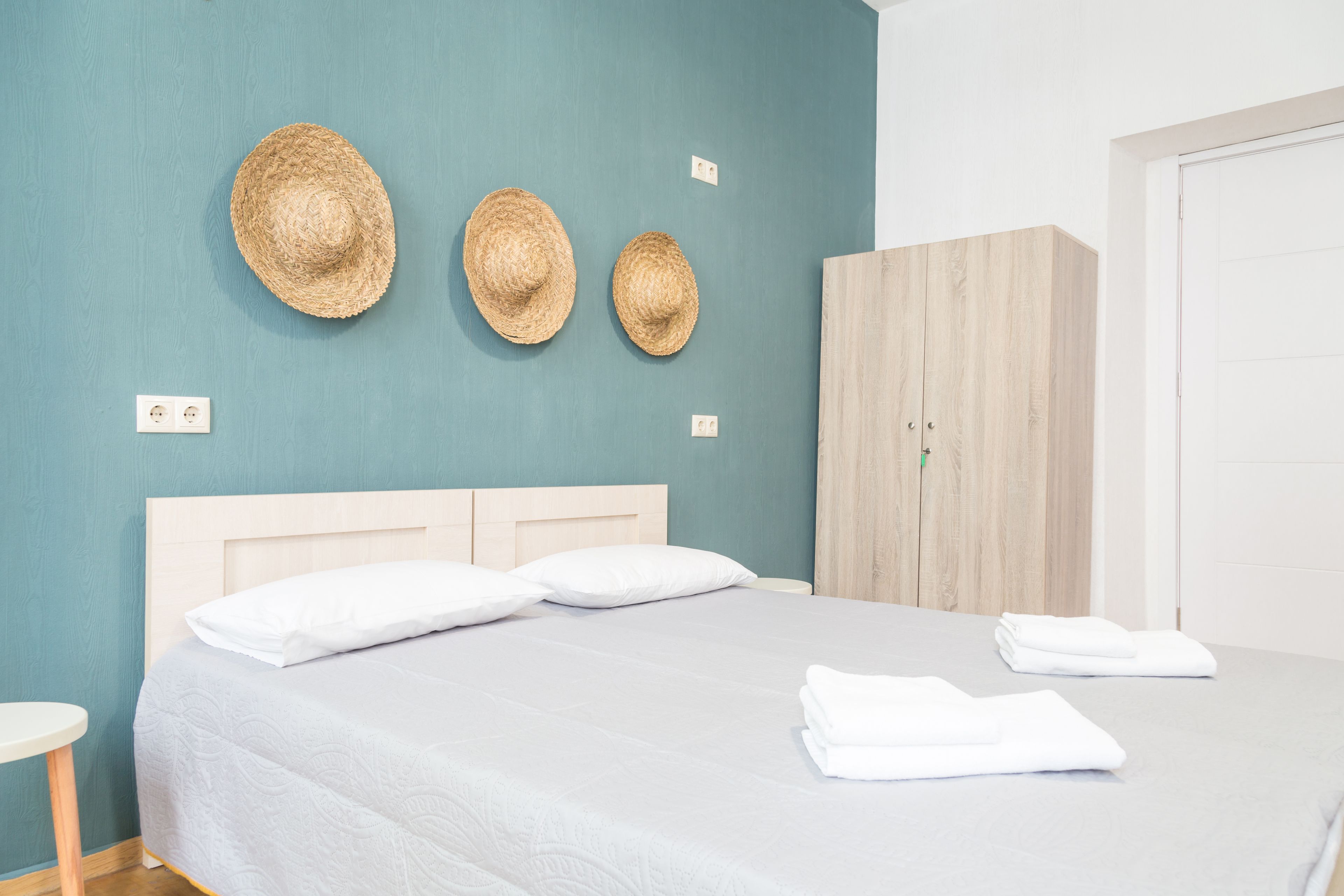 Comfort Room | Desk, laptop workspace, blackout curtains, free WiFi