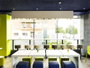 Interior - Ibis Budget Zaragoza (Zaragoza)