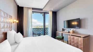 Executive-Doppelzimmer | Allergikerbettwaren, Minibar, Zimmersafe, Schreibtisch