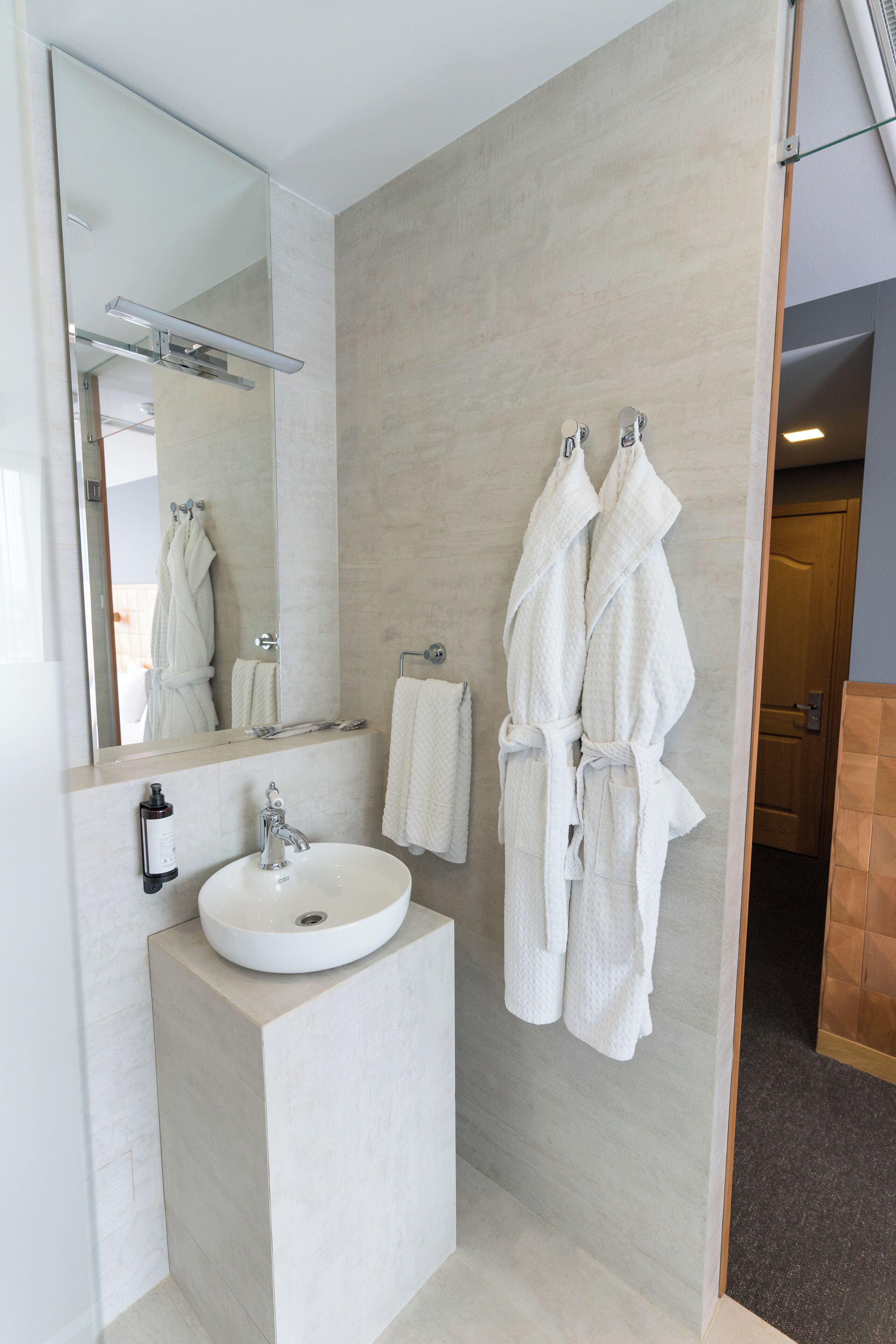 honeymoon double room | bathroom | shower, free toiletries, hair dryer, bathrobes