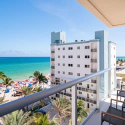 Deluxe Ocean View Suite King with Loft | Beach/ocean view