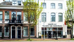 Niet-geclassificeerde afbeelding, 3 van 56, knop