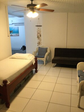 Cottage, Multiple Beds, Kitchen | Living area