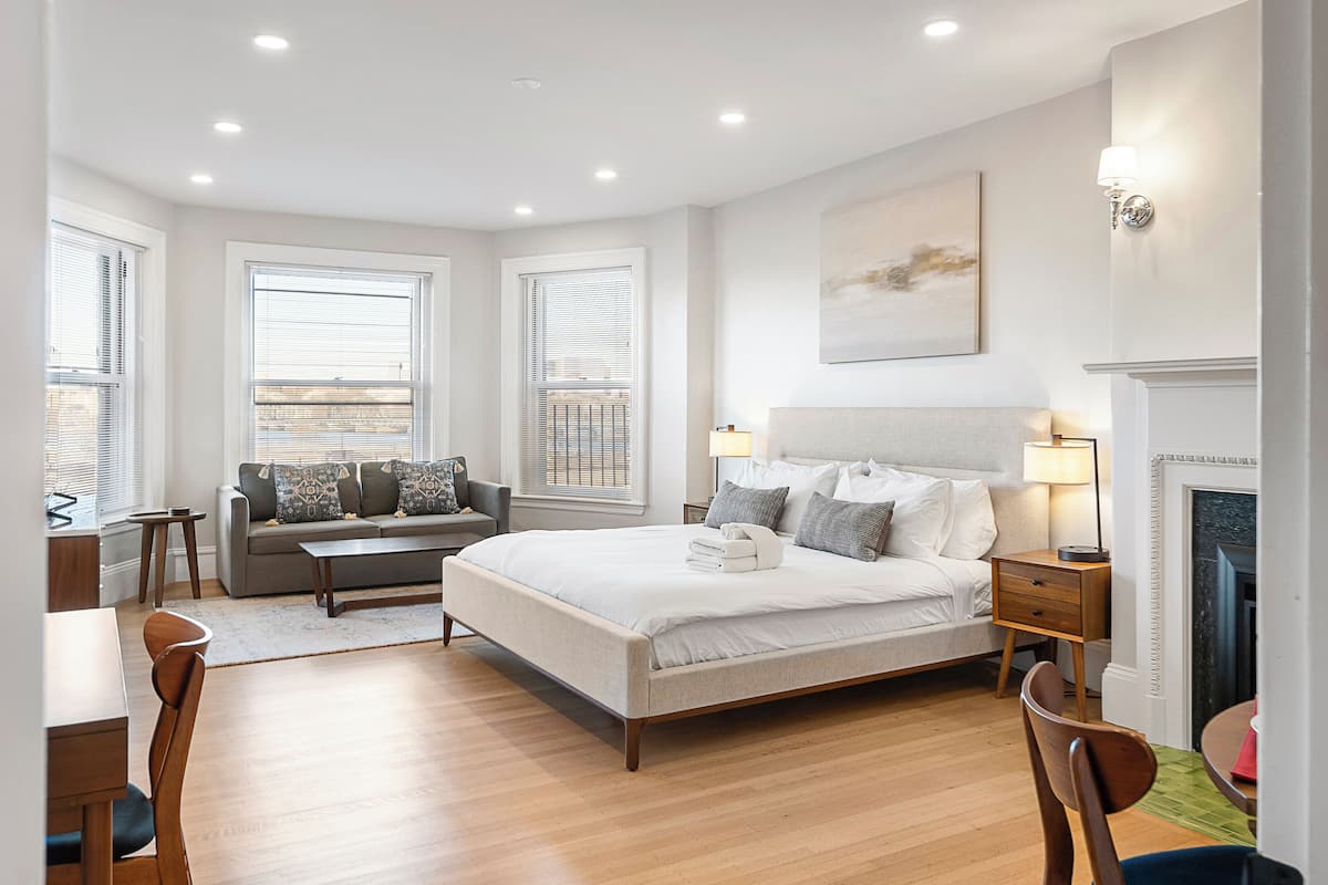 City Studio Suite