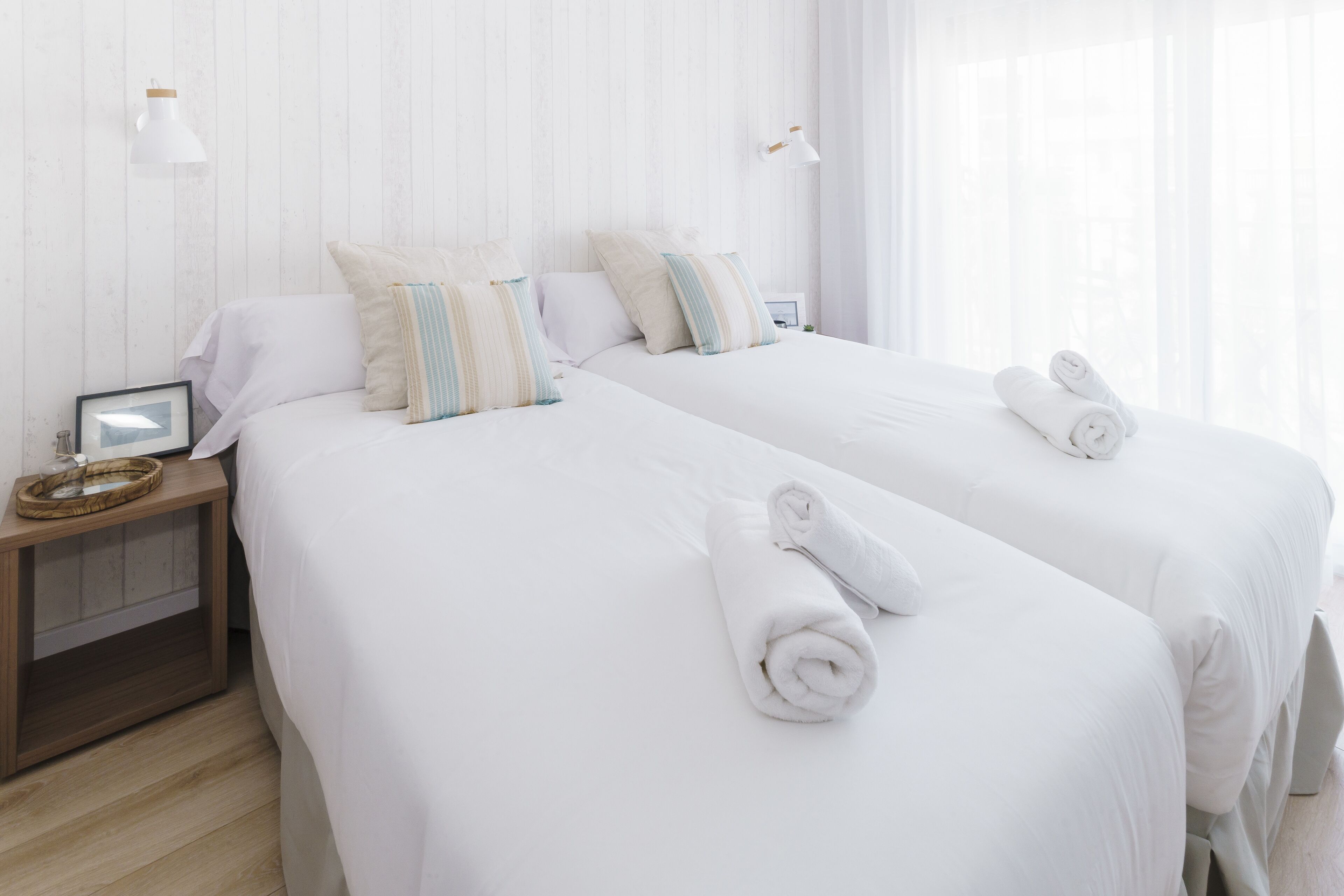 family room, terrace | desk, cots/infant beds, free wifi, bed sheets