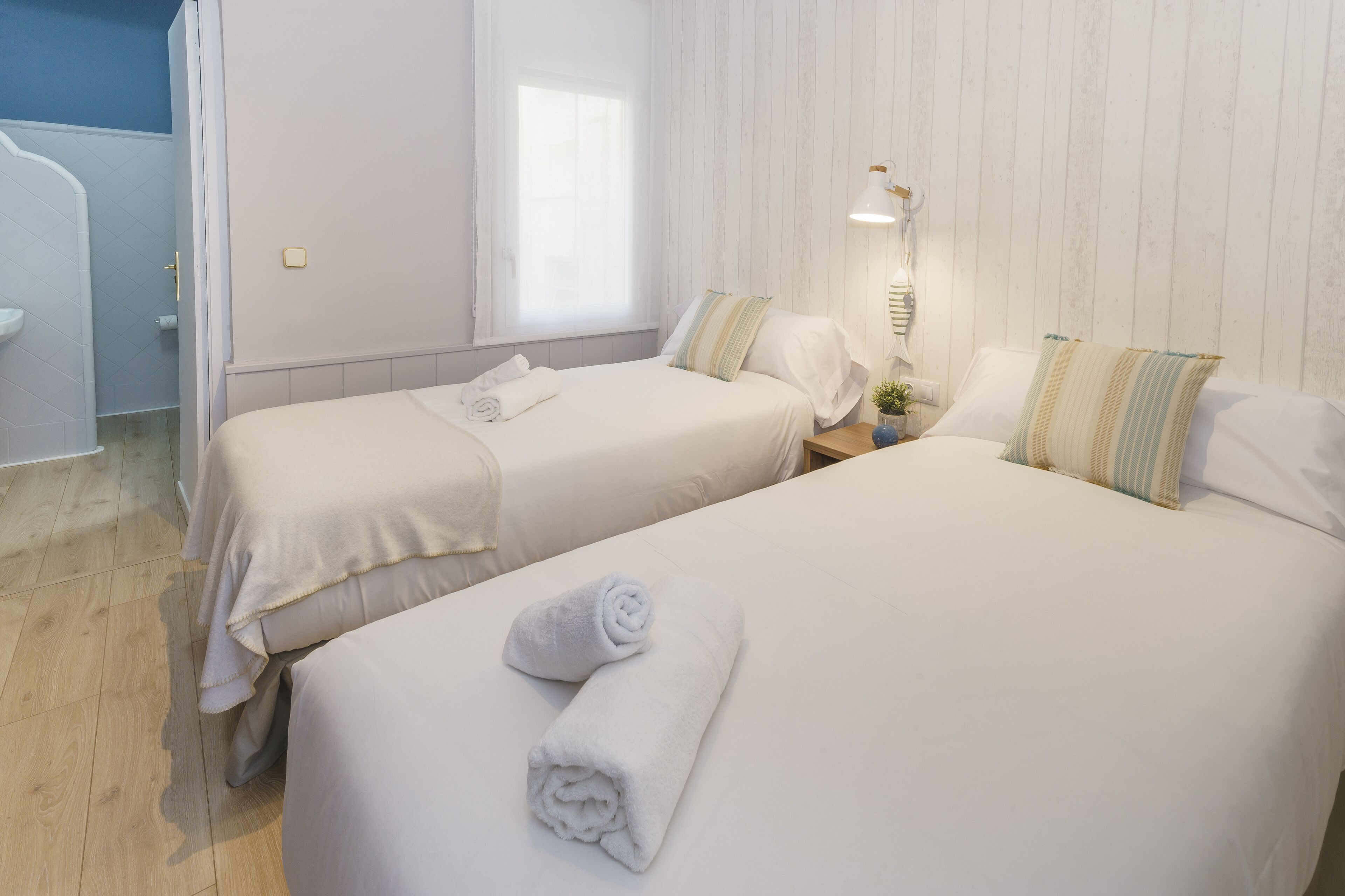 family room, terrace | desk, cots/infant beds, free wifi, bed sheets