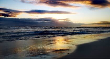 Greenways Golf Estate Sea View Apartment