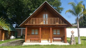 Maison, 1 chambre | 1 chambre, fer et planche à repasser, accès au Wi-Fi (inclus)