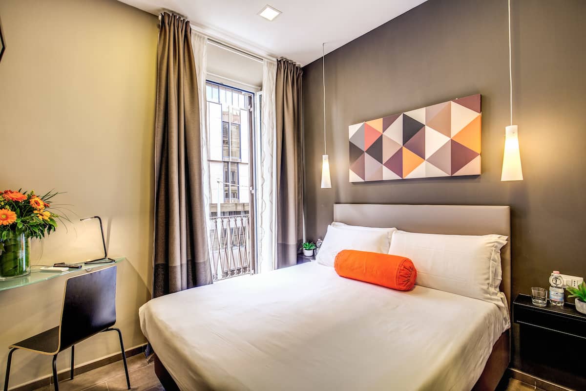 Deluxe Double or Twin Room, Non Smoking, Refrigerator