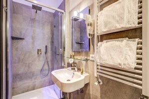 Bathroom - H501 Luxury Rooms (Rome)