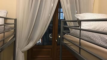 Iron/ironing board, free WiFi, bed sheets