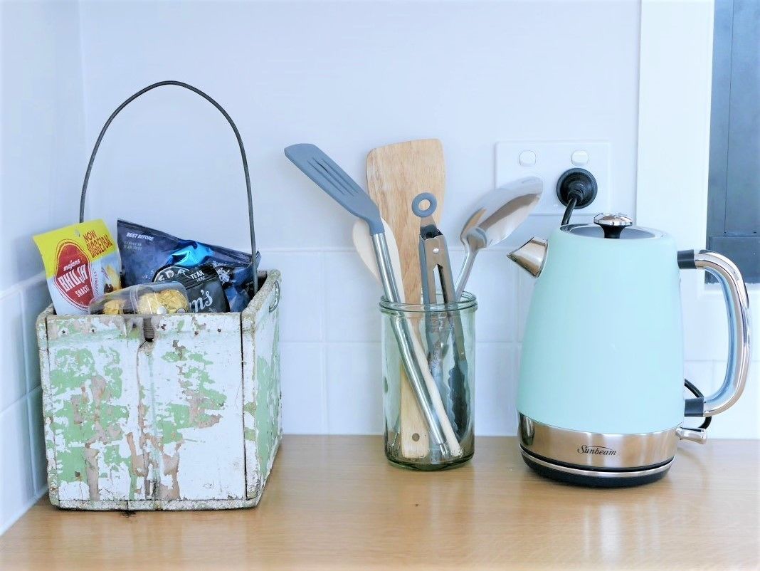 Flotsam Studio Accommodation — image 14