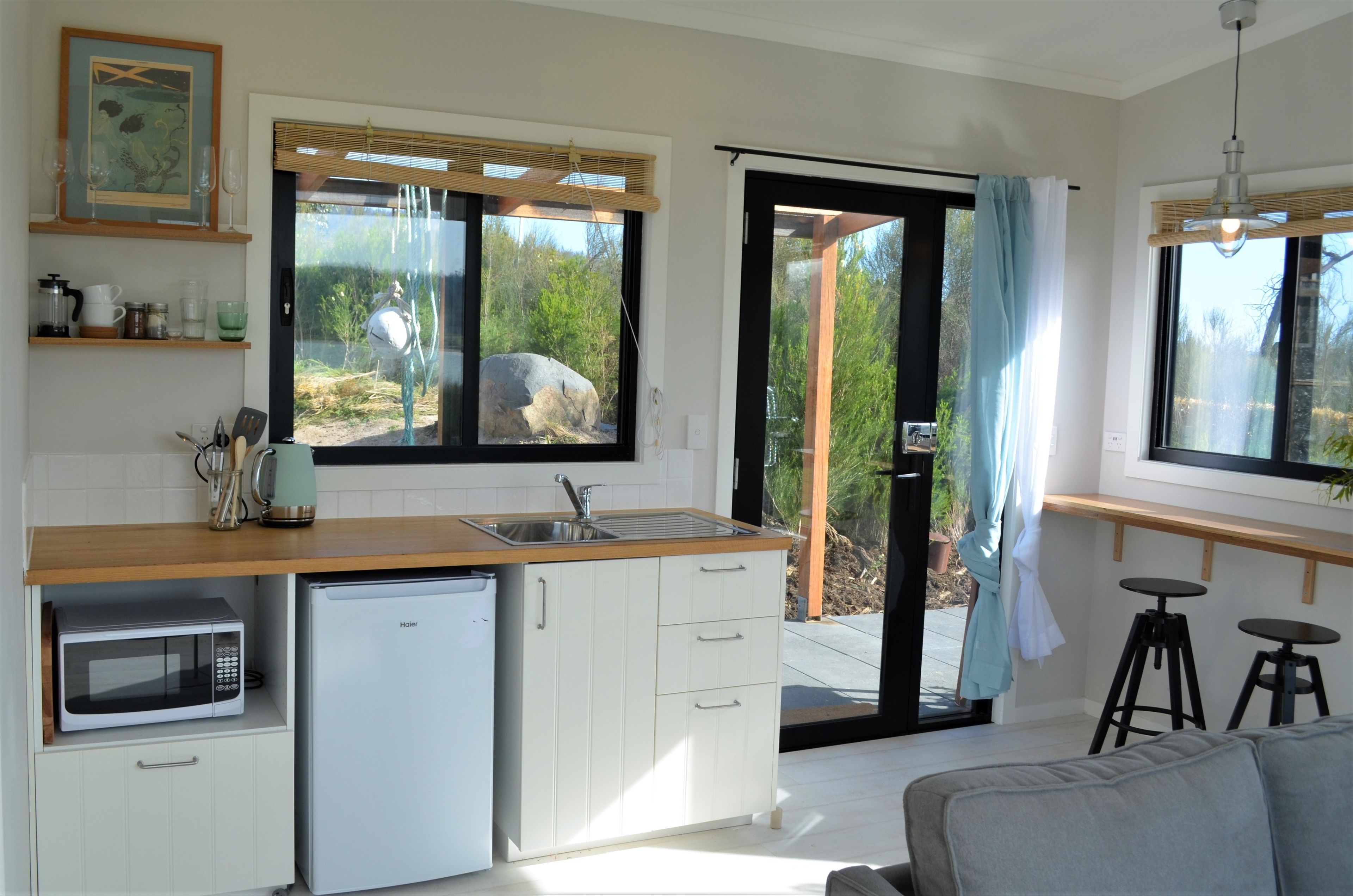 Flotsam Studio Accommodation — image 7