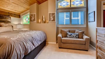 3 quartos, ferros/tábuas de passar roupa, acesso à internet