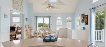 Landes Dream: Private Pool & Hot Tub, Putting Green, Volleyball